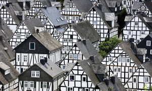 2025年騰訊視頻十大熱播劇_2025騰訊最火電視劇排行榜前十